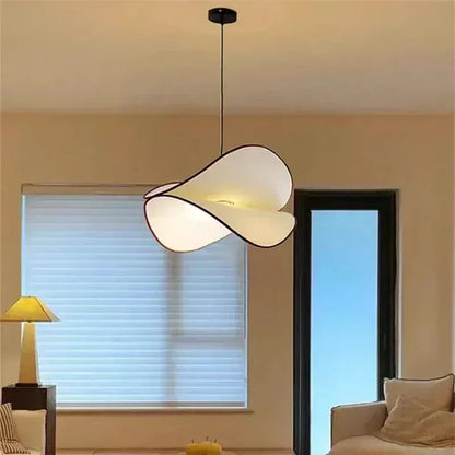 Eclairage suspension Suspension beige en tissu