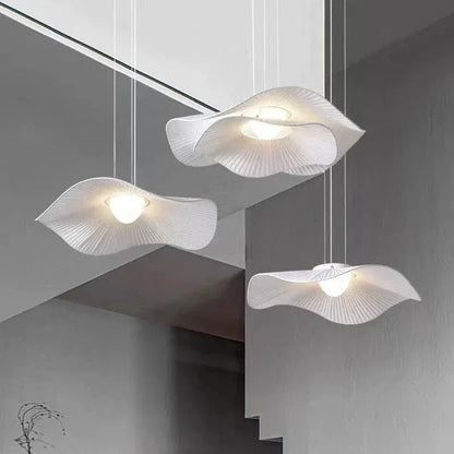 Eclairage suspension Suspension blanche art-déco