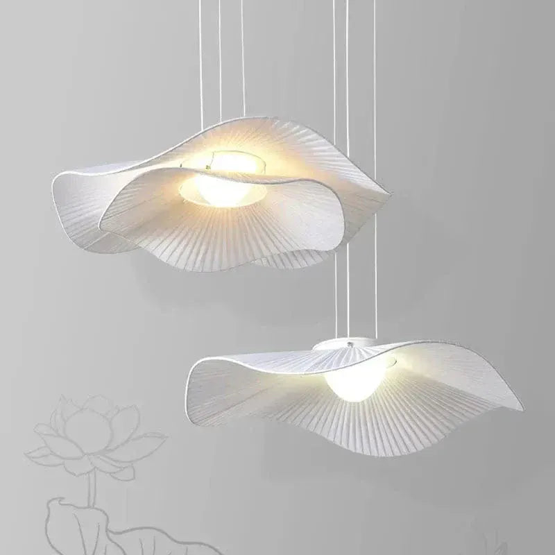 Eclairage suspension Suspension blanche art-déco