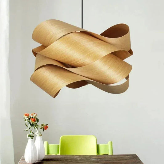 Eclairage suspension Suspension en bois design organique