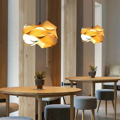 Eclairage suspension Suspension en bois design organique