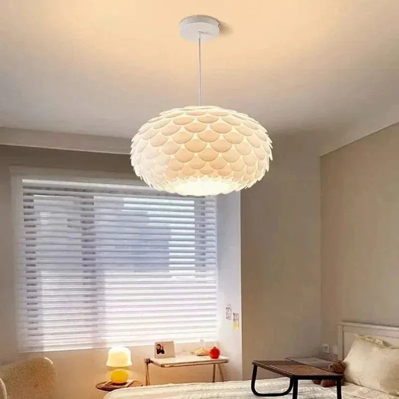 ECLAIRAGE SUSPENSION Suspension en forme de fleur de lotus