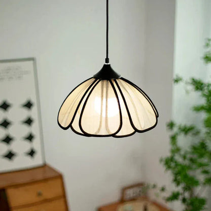 Eclairage suspension Suspension fleur en tissu