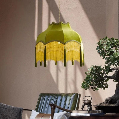 Eclairage suspension Suspension verte ambiance cabaret